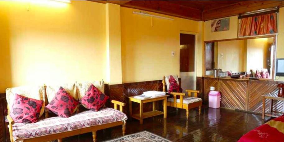 Tip Top Gujarati House Hotel Gangtok Eksteriør billede
